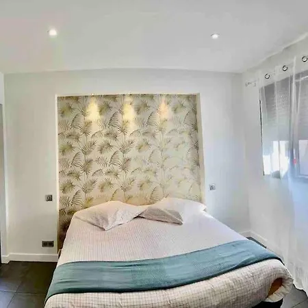 Luxueuse Contemporaine Avec Piscine A Deux Pas Des Plages De Biarritz Vila Bidart