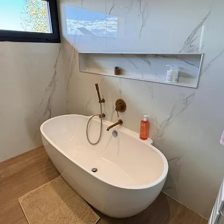 Vila Luxueuse Contemporaine Avec Piscine A Deux Pas Des Plages De Biarritz *