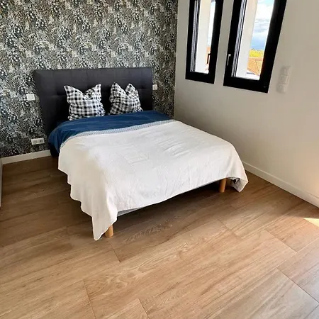Luxueuse Contemporaine Avec Piscine A Deux Pas Des Plages De Biarritz Bidart