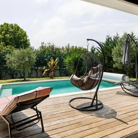 Luxueuse Contemporaine Avec Piscine A Deux Pas Des Plages De Biarritz Bidart