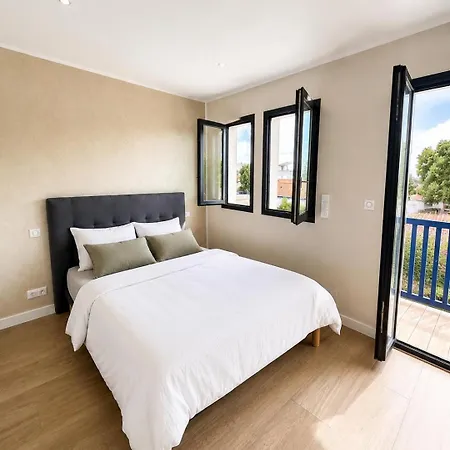 Villa Luxueuse Contemporaine Avec Piscine A Deux Pas Des Plages De Biarritz
