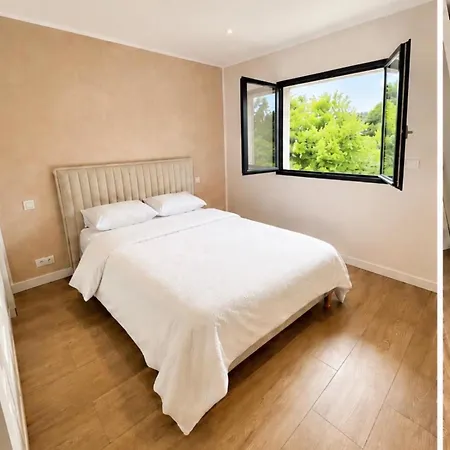 Luxueuse Contemporaine Avec Piscine A Deux Pas Des Plages De Biarritz Vila *