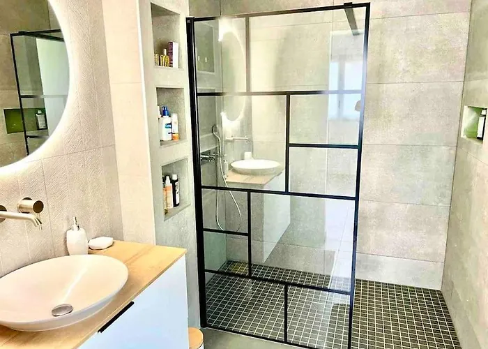 Luxueuse Contemporaine Avec Piscine A Deux Pas Des Plages De Biarritz * 비다르